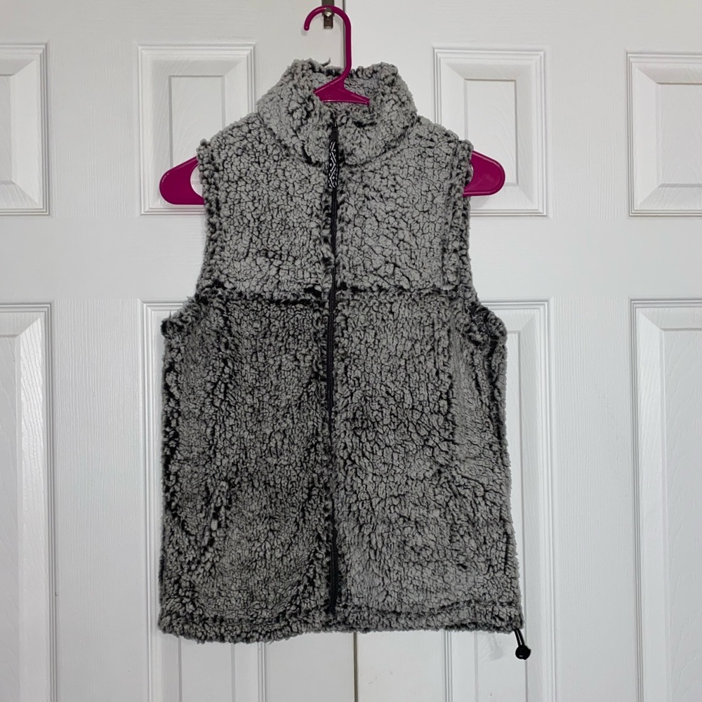 Sherpa zip up vest